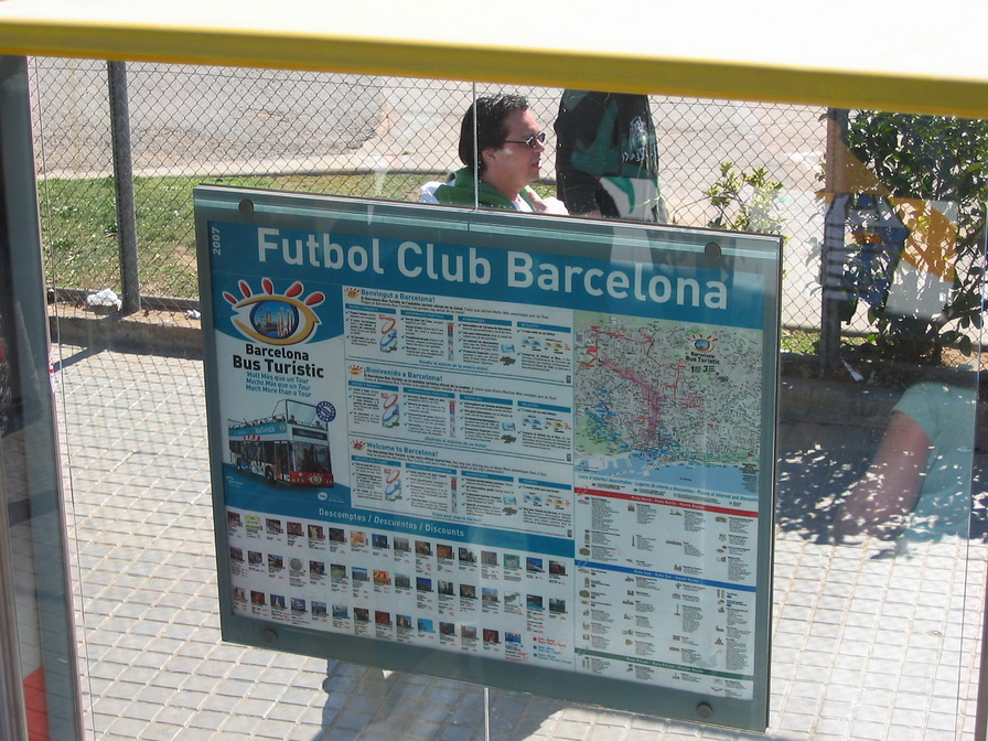 37-Busstop near Club Barcelona.jpg - Busstop near Club Barcelona